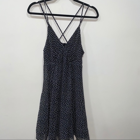 Victoria Secret Dress - Picture 4 of 7